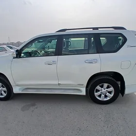 Toyota Land Cruiser Prado 2014