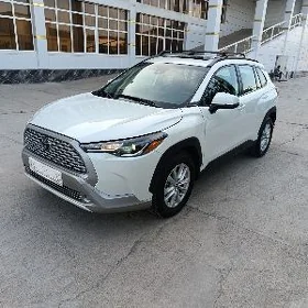 Toyota Corolla Cross 2023