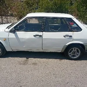 Lada 21099 2000