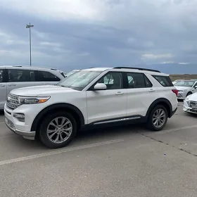 Ford Explorer 2023