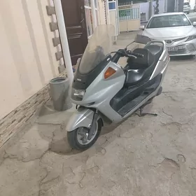 Yamaha Artistic 2015