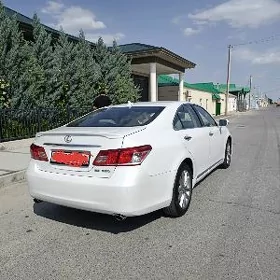 Lexus ES 350 2011