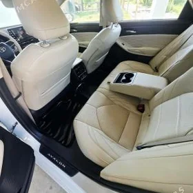 Toyota Avalon 2020