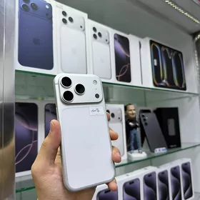 iPhone 17 pro. 100%