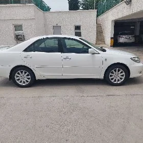 Toyota Camry 2005