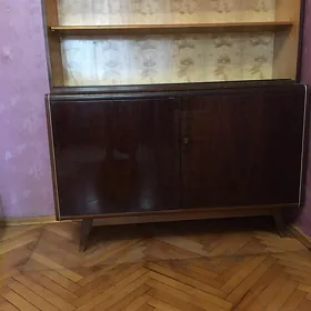 комод