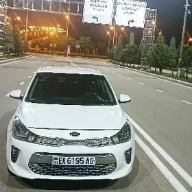 Kia Rio 2020