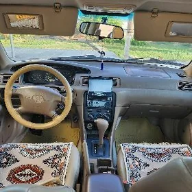 Toyota Camry 2000