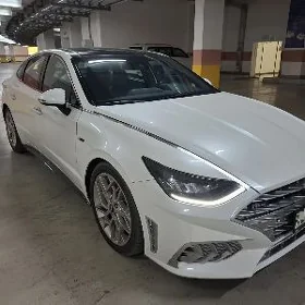 Hyundai Sonata 2021