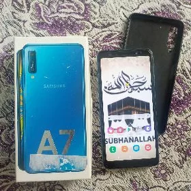 Samsung A7 4/128