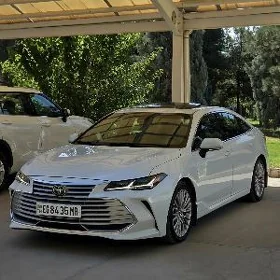Toyota Avalon 2019