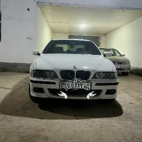 BMW E39 1999