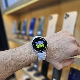 Samsung watch 7/44