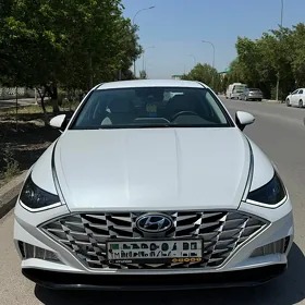 Hyundai Sonata 2020