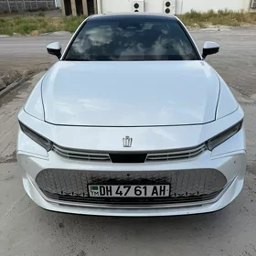 Toyota Crown 2023