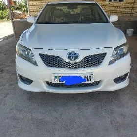 Toyota Camry 2011