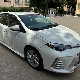 Toyota Corolla Hatchback 2018
