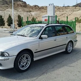 BMW E39 2002