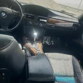 BMW 3 Series 2009