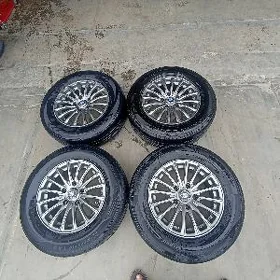 215,65,15 disga teker