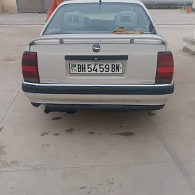 Opel Omega 1992