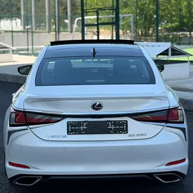 Lexus ES 350 2021
