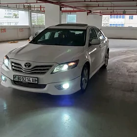 Toyota Camry 2011