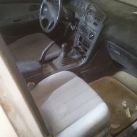 Mitsubishi Galant 1993