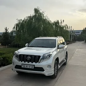 Toyota Land Cruiser Prado 2014