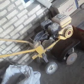 ýer surýän