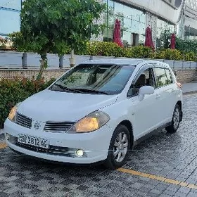 versa tiida kazyryok