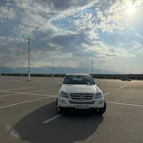 Mercedes-Benz ML350 2009
