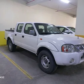 Nissan Navara 2011