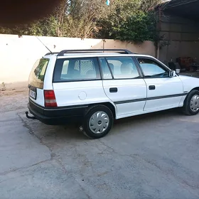 Opel Astra 1992