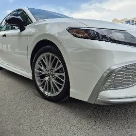 Toyota Camry 2022