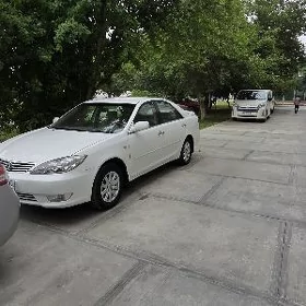 Toyota Camry 2003