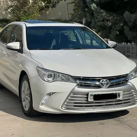 Toyota Camry 2016