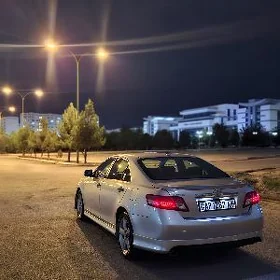 Toyota Camry 2010