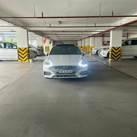 Hyundai Sonata 2021