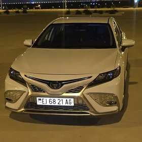 Toyota Camry 2022