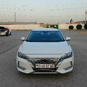 Nissan Sentra 2023
