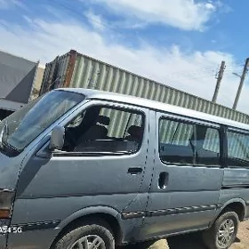 Toyota Hiace 1992