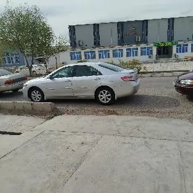 Toyota Camry 2010