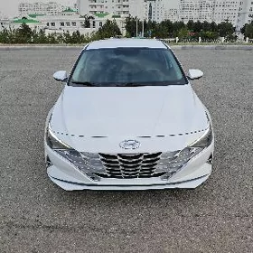 Hyundai Elantra 2021