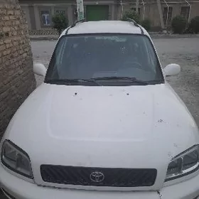 Toyota RAV4 Hybrid 1999