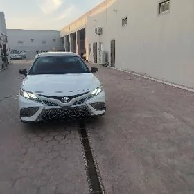 Toyota Camry 2022