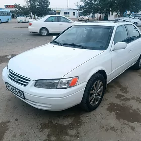 Toyota Camry 1997