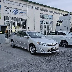 Toyota Camry 2013
