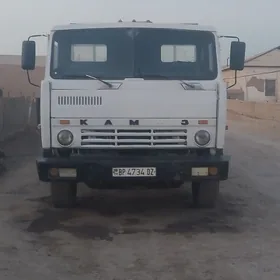 Kamaz Shalanda 1983