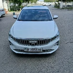 Geely Emgrand 2024